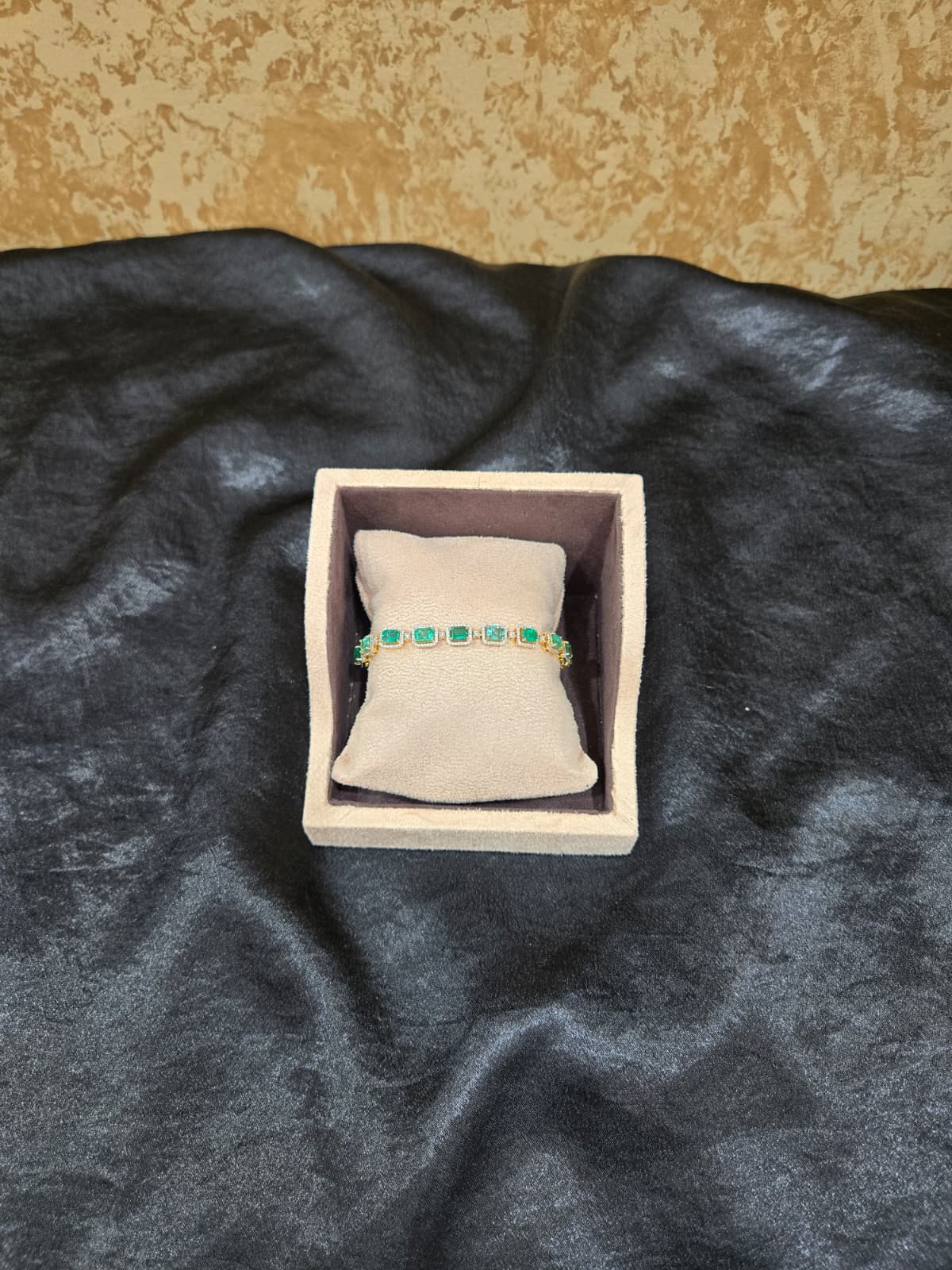 Diamond Bracelet with Natural Emeralds