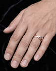 Gold Wavy Ring (Veli Ungaram)