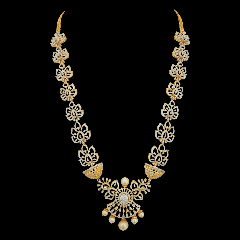 Pearl, Gold and Diamond Necklace