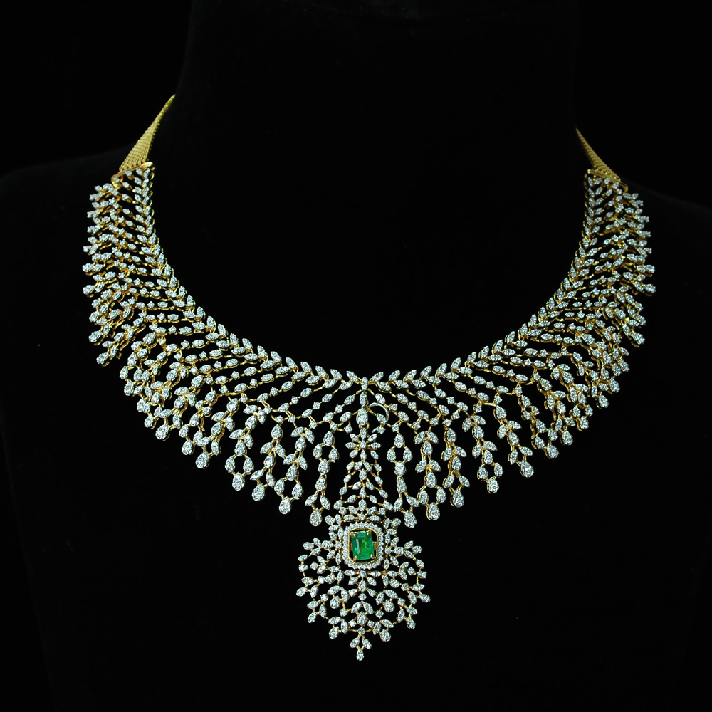 4-in-1 Diamond Choker and Pendant with changeable Natural Emerald/Rubies