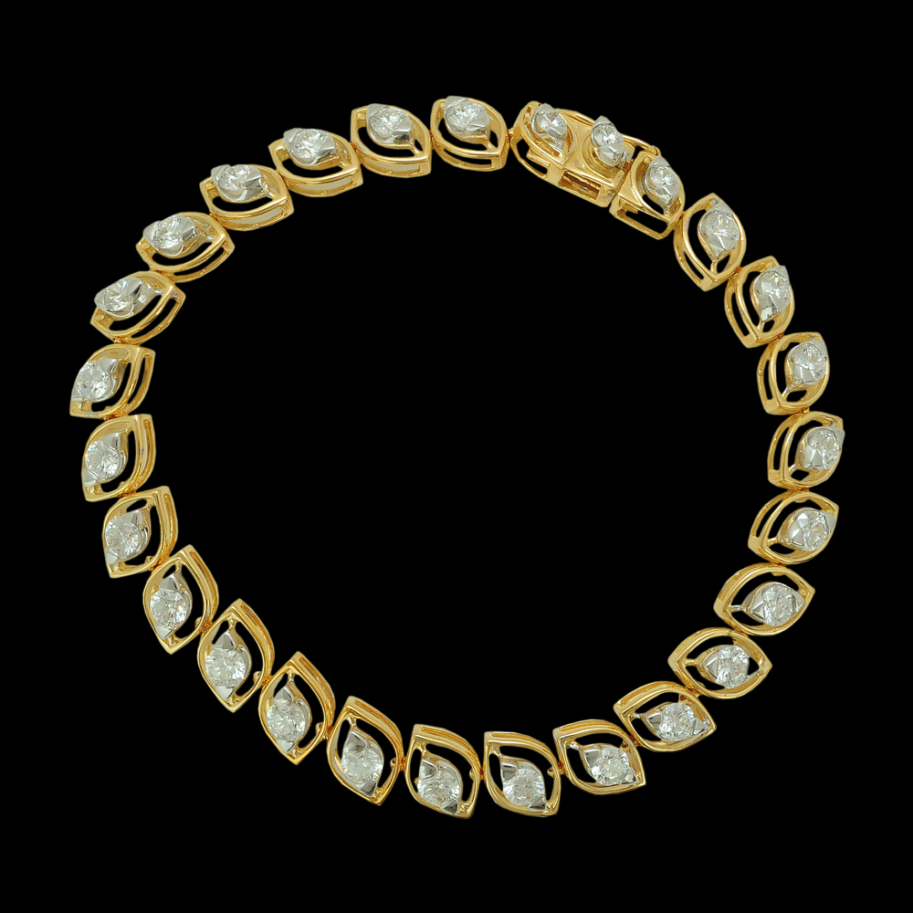 South Indian Styled Openable Gold and Diamond Bracelet