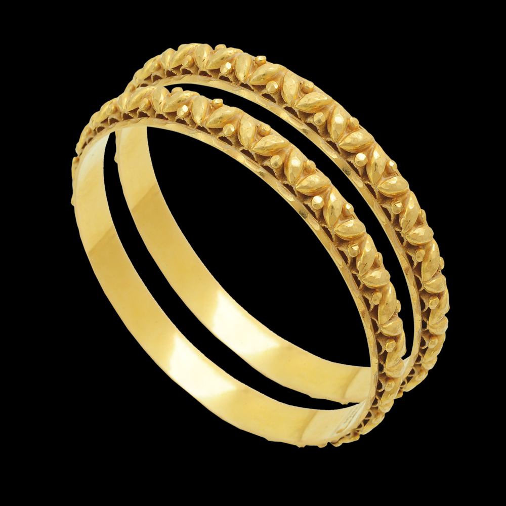 Traditional South Indian Gold Bangles