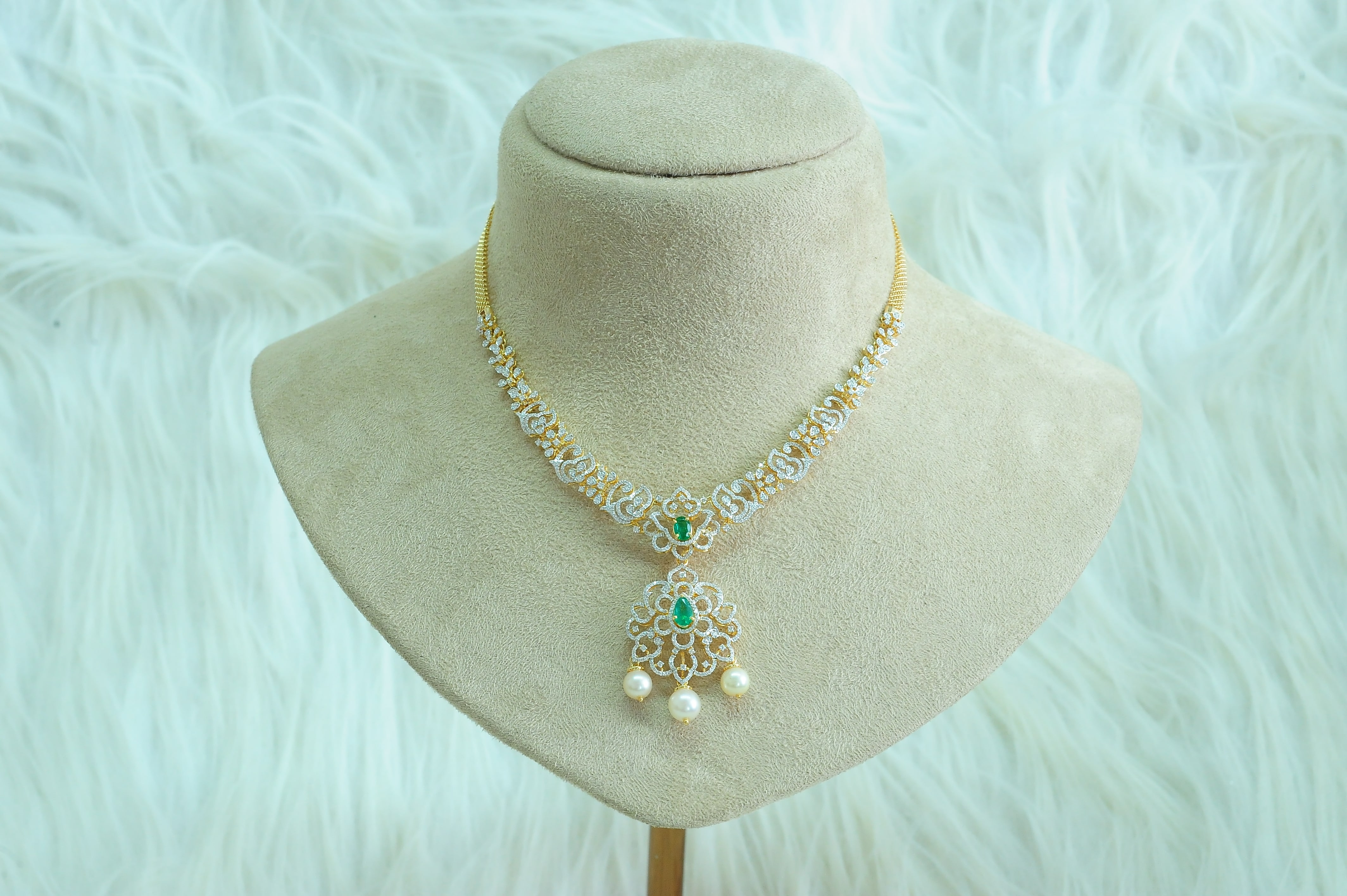 Diamond Necklace with Changeble Natural Emeralds/Rubies