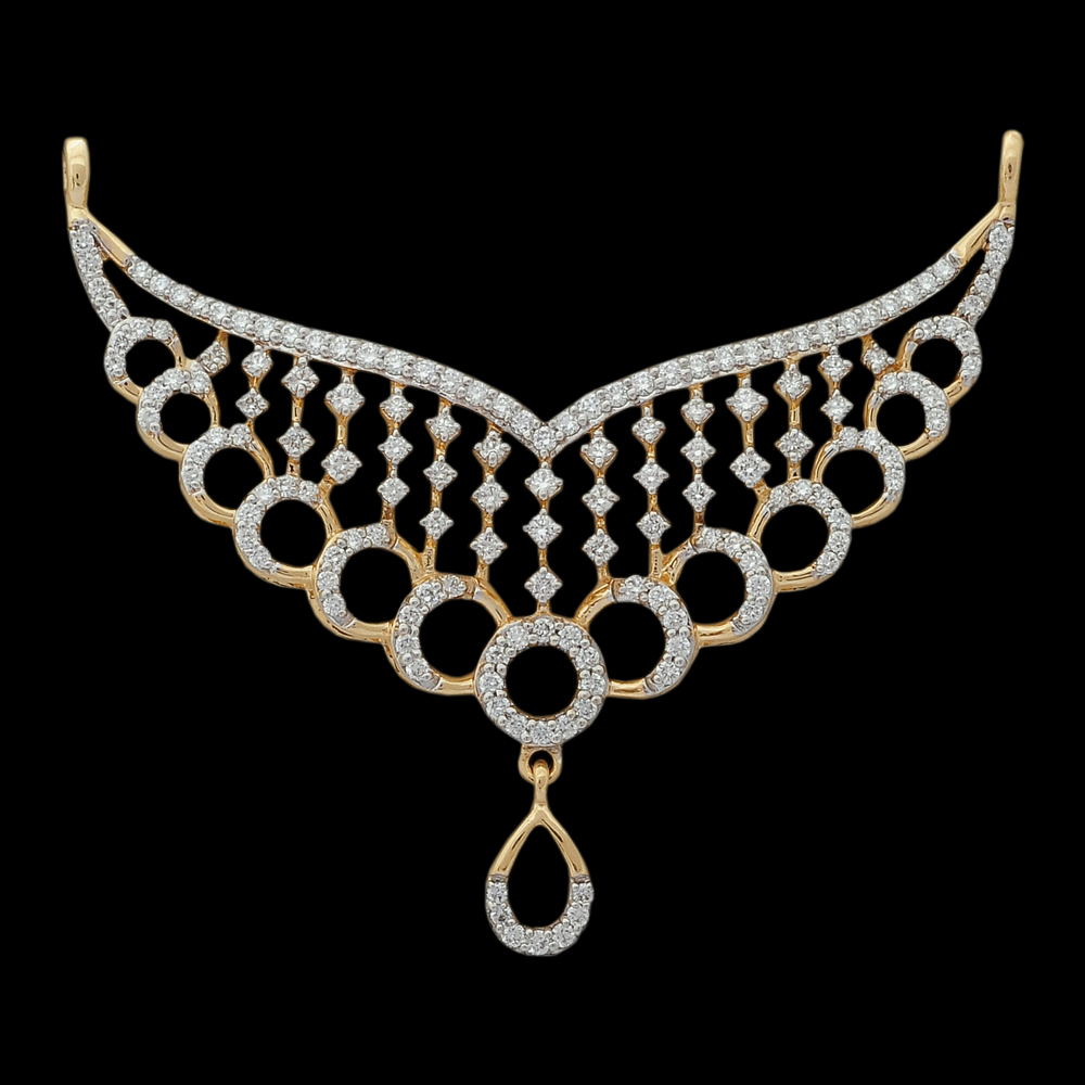 Diamond Studded 18K Gold Pendant