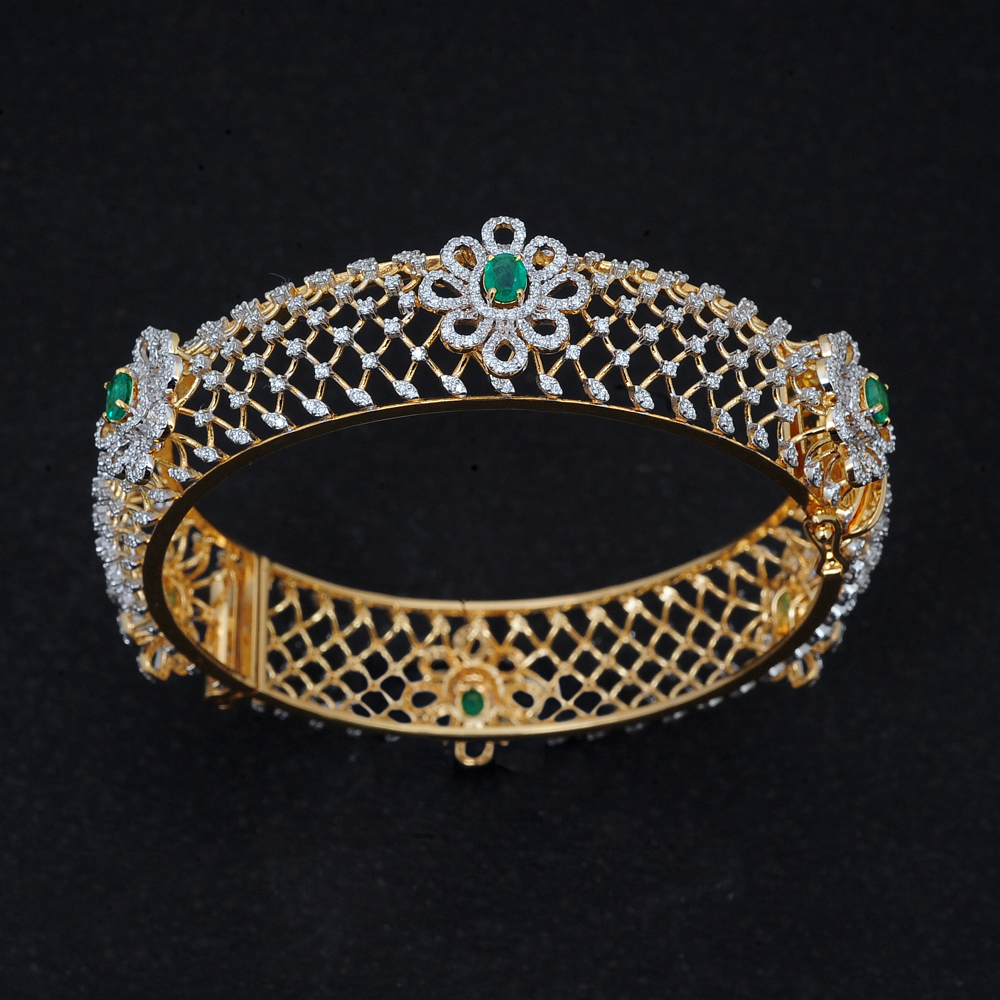 Cross Design Openable Diamond Bracelet with Natural Emeralds