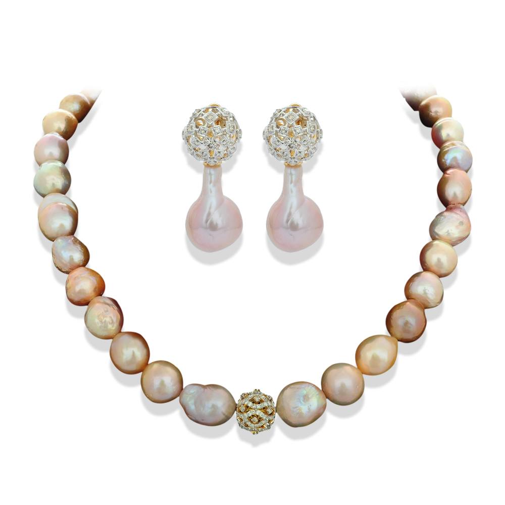 South China Sea Diamond Necklace Earrings Set