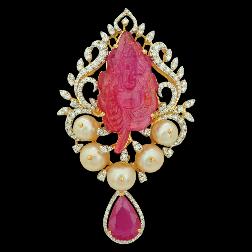 Ganesha Idol Ruby, Diamond and Gold Pendant (Lakettu) (Paprabilla)