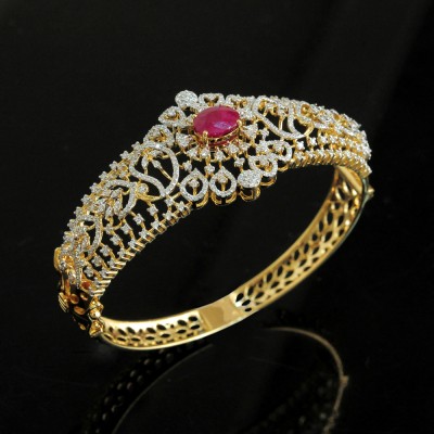 diamond bracelet with changeable natural emeralds and rubies.